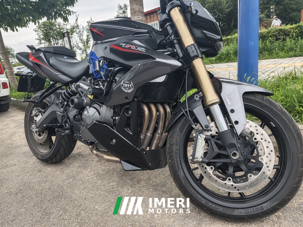 2024 Benelli TNT600i