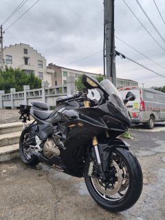 QJMOTOR Sai 550 - ფოტო 1