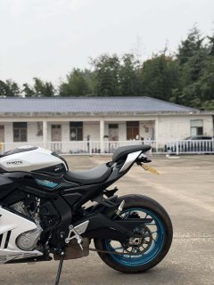 CFMOTO 675SR-R - ფოტო 12