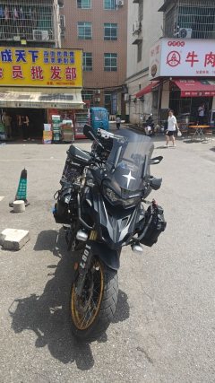 Benelli TRK552 550 cc - photo 2