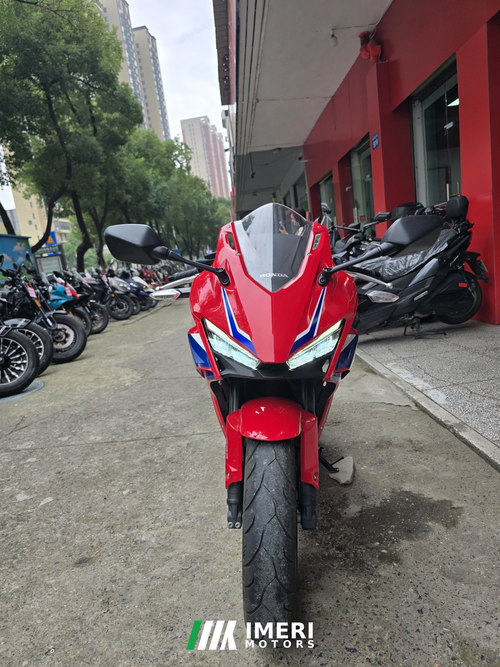 2025 Honda CBR400R