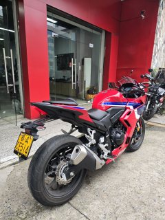 Honda CBR400R - ფოტო 4