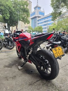 Honda CBR400R - ფოტო 6