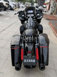 Harley-Davidson Road Glide 1868 cc - ფოტო 5