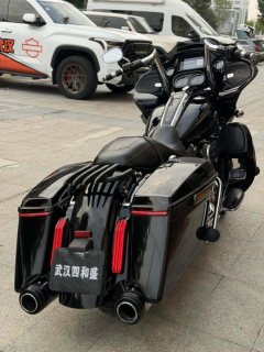 Harley-Davidson Road Glide 1868 cc - ფოტო 6