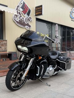 Harley-Davidson Road Glide 1868 cc - ფოტო 9