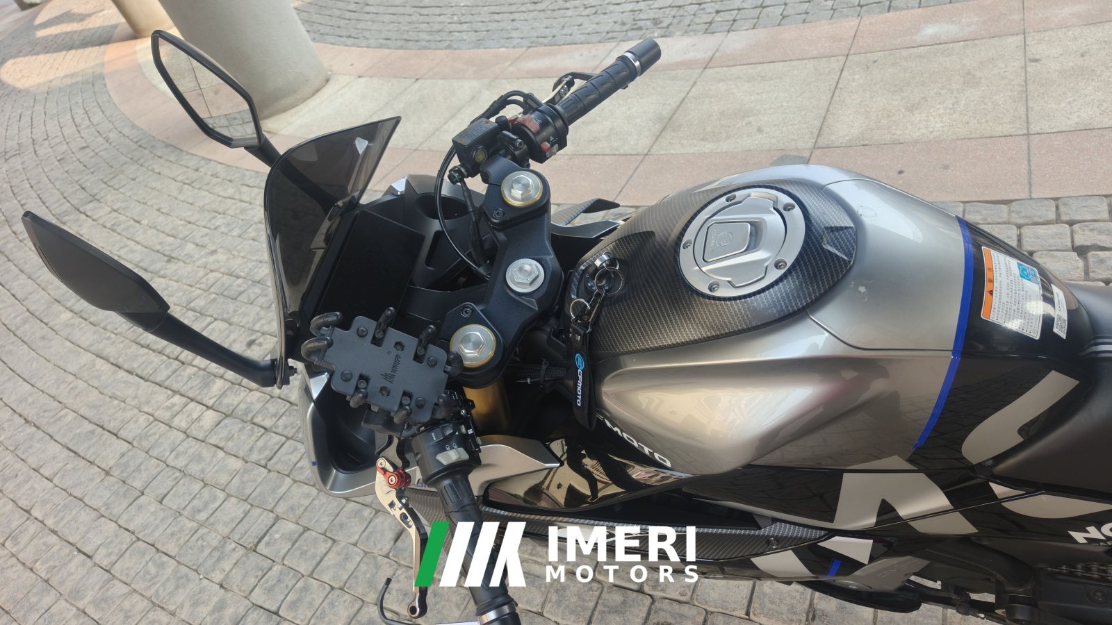 2022 CFMOTO 250SR