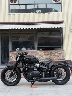 Triumph Bonneville Bobber 1200 cc - ფოტო 3