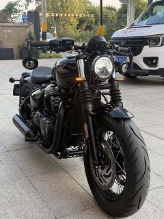 Triumph Bonneville Bobber 1200 cc - ფოტო 8
