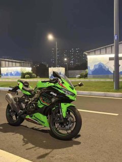 Kawasaki ZX-4R 400 cc - фото 2