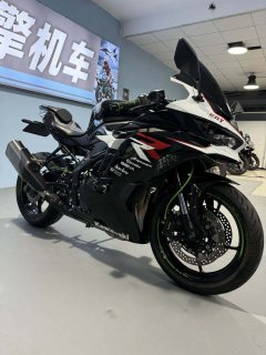 Kawasaki ZX-4R 400 cc - photo 3