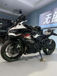 Kawasaki ZX-4R 400 cc - photo 4