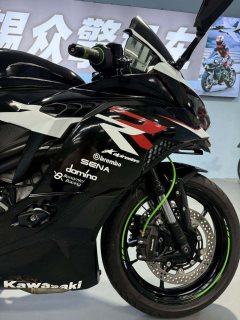 Kawasaki ZX-4R 400 cc - photo 5