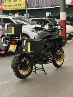 Benelli TRK552 550 cc - photo 4