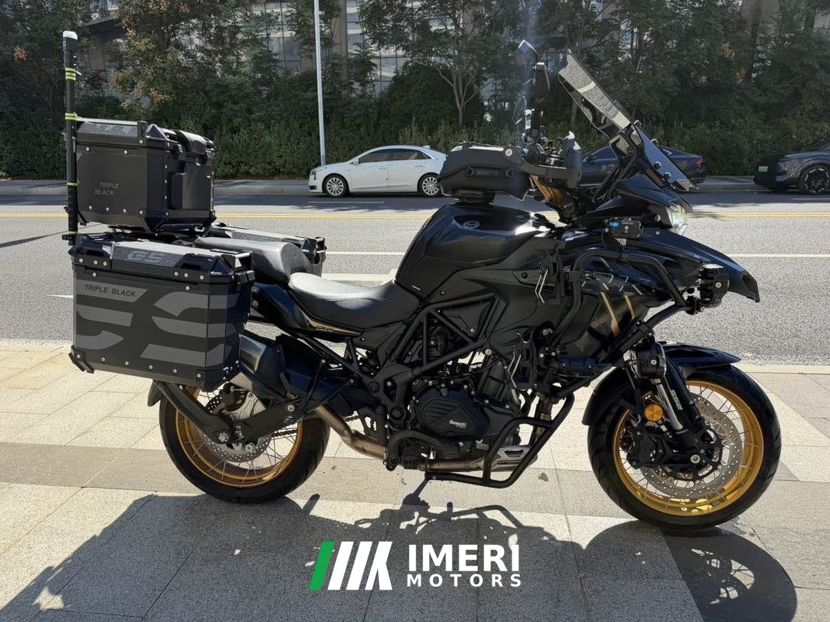 2026 Benelli TRK552 550 cc