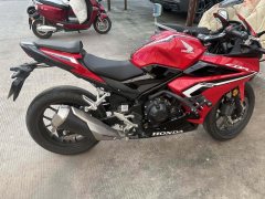 Honda CBR400R - ფოტო 1
