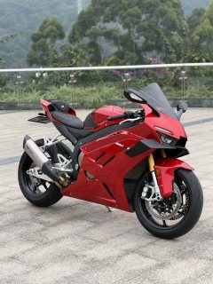 Zhangxue Motorcycles 820RR - ფოტო 1