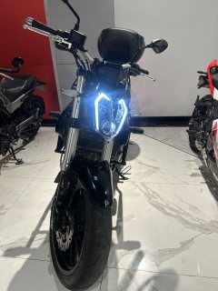Benelli TNT 300 / BN 302S - ფოტო 2