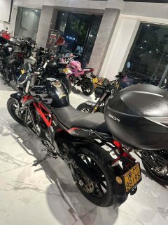 Benelli TNT 300 / BN 302S - ფოტო 6
