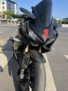 Honda CBR650R - ფოტო 10