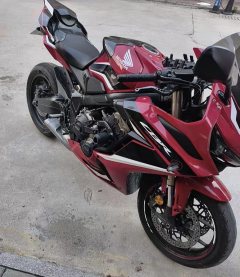 Honda CBR650R - ფოტო 1
