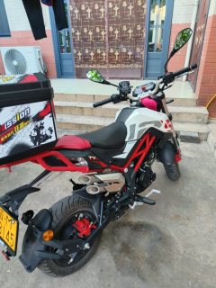 Benelli Tyrannosaurus TNT125 135 cc - photo 2