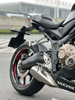 Honda CBR650R - ფოტო 5