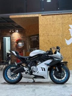 CFMOTO 675SR-R - ფოტო 2