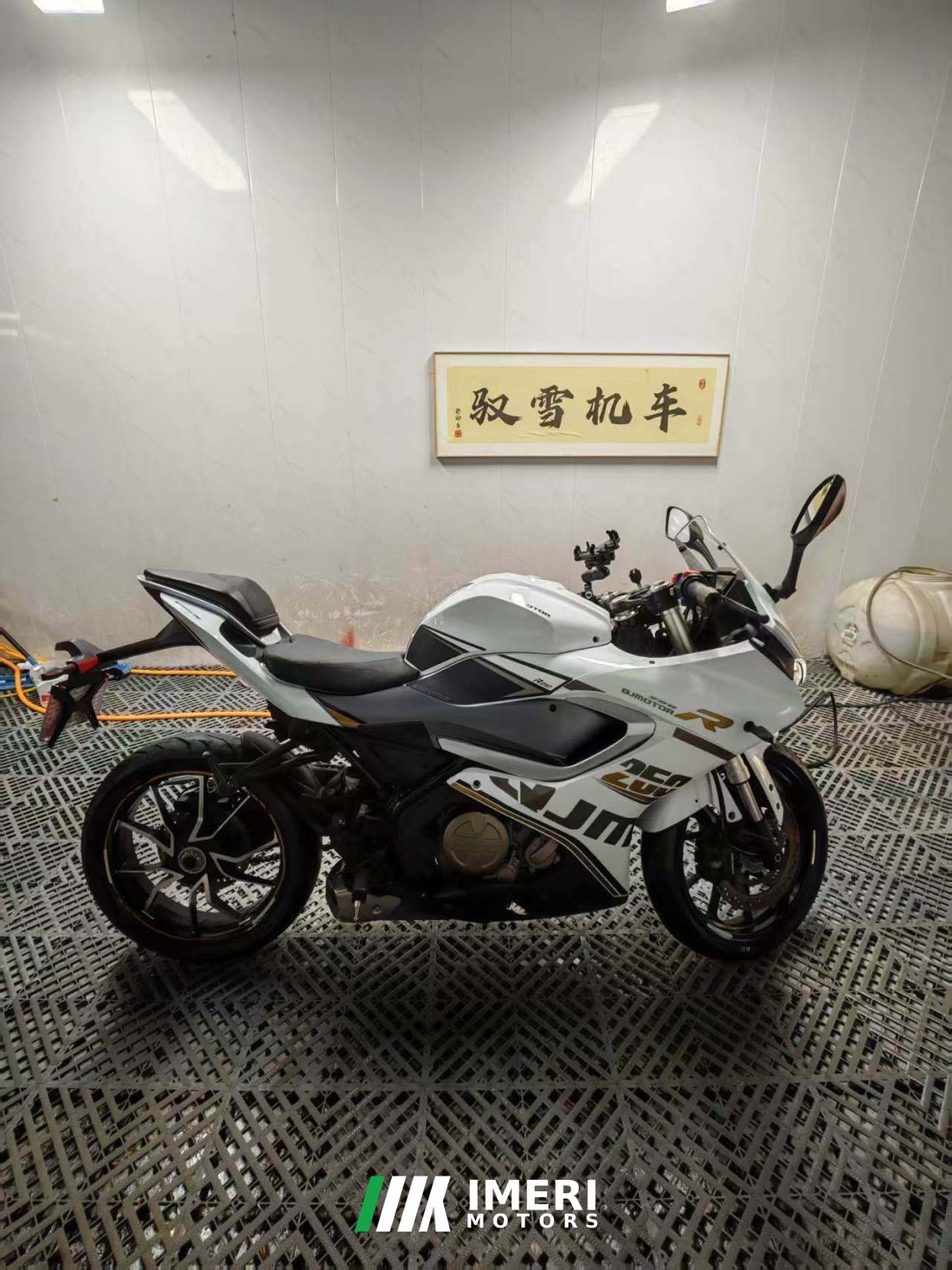 QJMOTOR SRK 250 - მოტოციკლი ჩინეთიდან