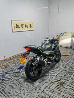 Kawasaki Ninja 400 - фото 6