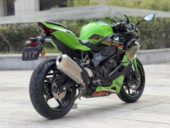 Kawasaki ZX-4R 400 cc - photo 3