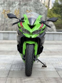 Kawasaki ZX-4R 400 cc - photo 4
