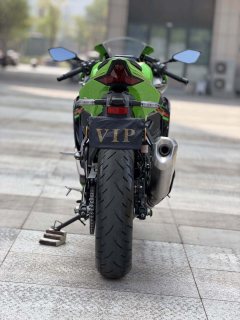 Kawasaki ZX-4R 400 cc - photo 6