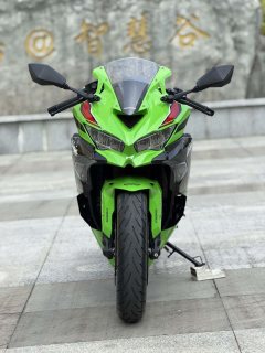 Kawasaki ZX-4R 400 cc - фото 4