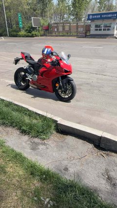 Ducati Panigale V2 955 cc - photo 2