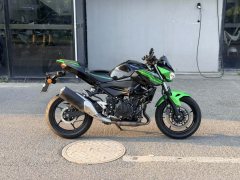 Kawasaki Z400 - ფოტო 1