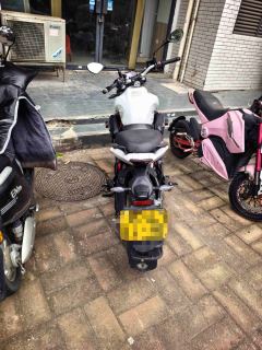 Benelli TNT 300 / BN 302S - ფოტო 6