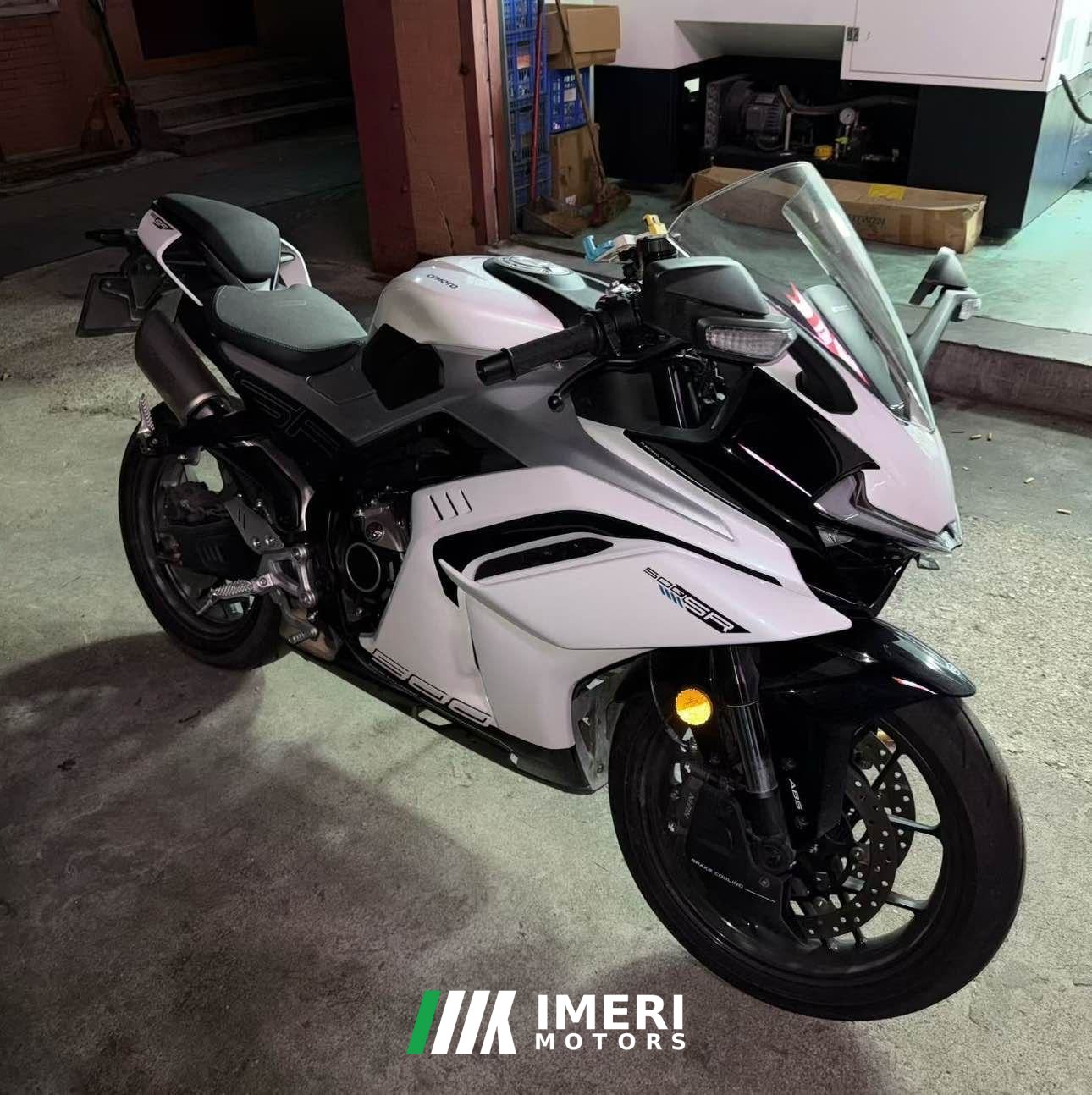 2026 CFMOTO 500SR