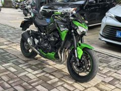 Kawasaki Z900 950 cc - ფოტო 8