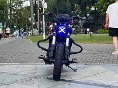 Benda Challenger 300 - ფოტო 2