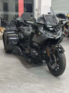 Honda 1800 cc - фото 2