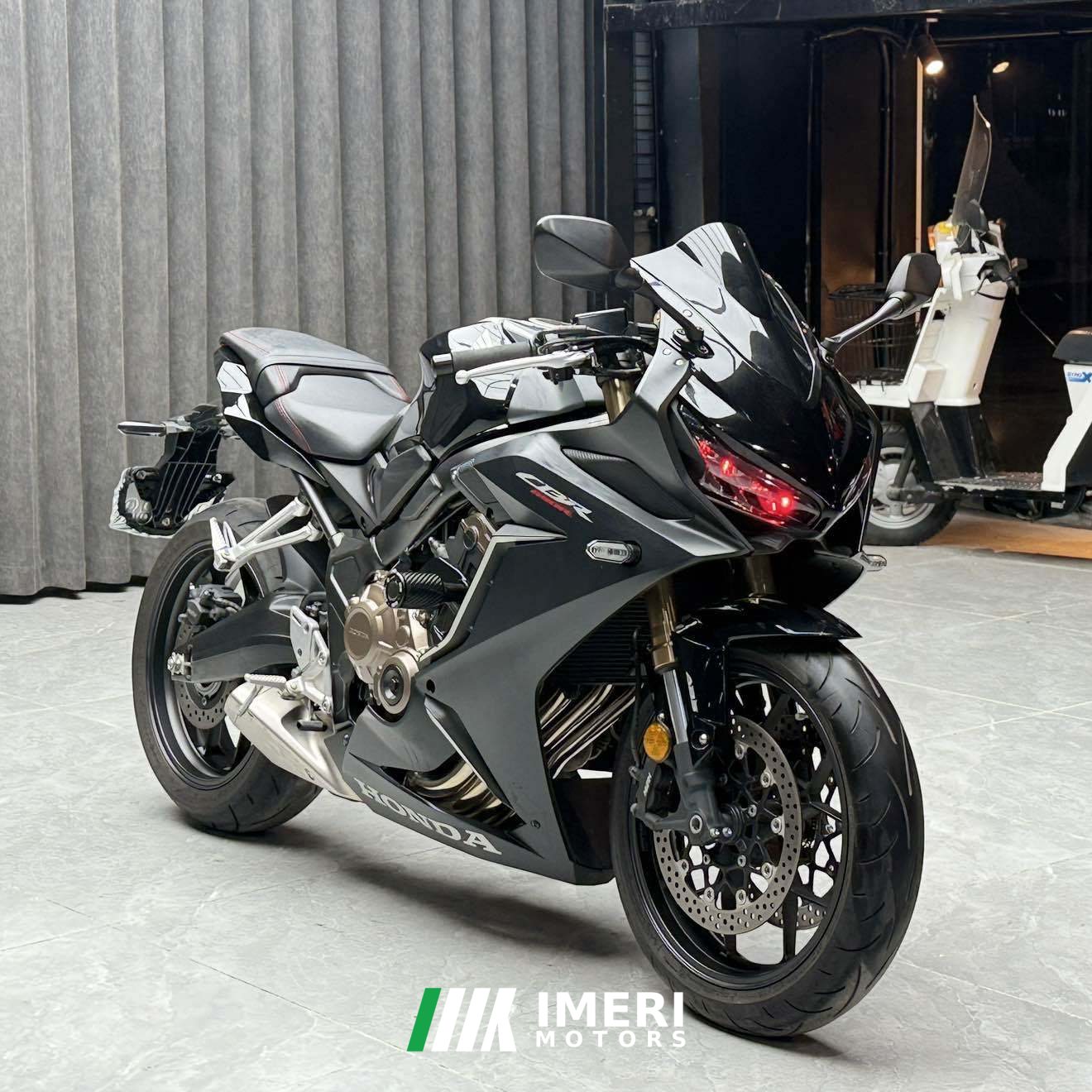 2021 Honda CBR650R
