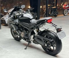 Honda CBR650R - ფოტო 6