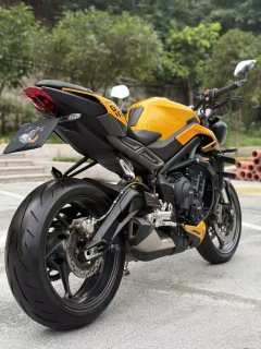Triumph Street Triple 765 - ფოტო 3