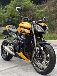 Triumph Street Triple 765 - ფოტო 9