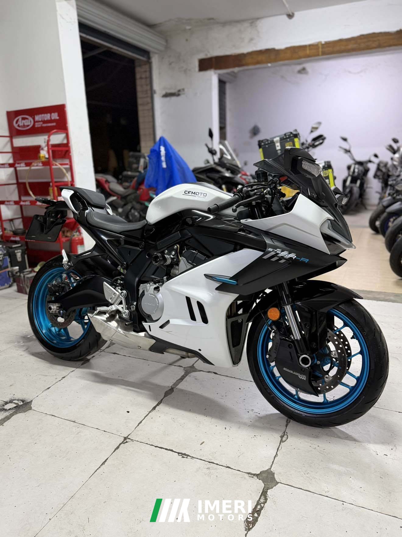 2024 CFMOTO 675SR-R