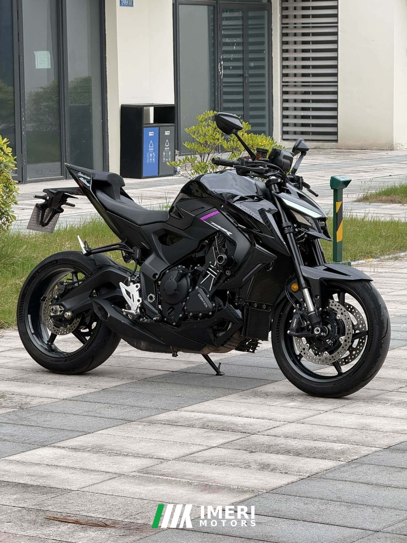 2025 Zontes 703R 700 cc