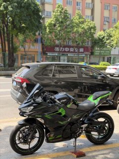 Kawasaki Ninja 400 - ფოტო 8