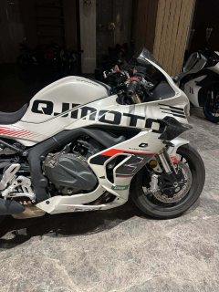 QJMOTOR Race 800 - фото 2