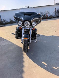 Harley-Davidson Flagship Glide Limited 1750 cc - ფოტო 6